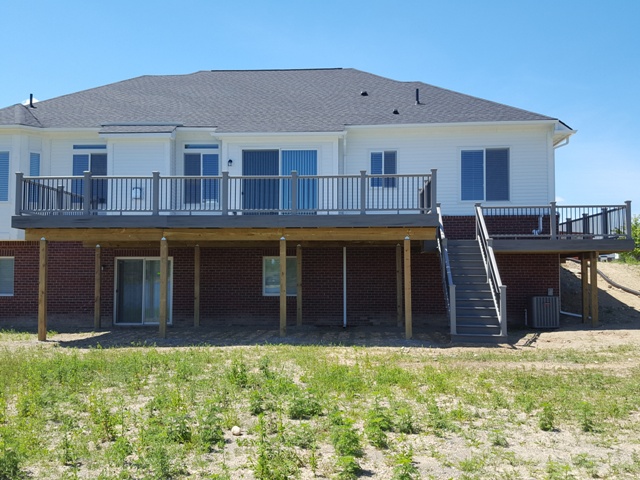 TREX composite deck by Profile Construction LLC, Macomb County MI, decking: Island Mist, railing: Transcend, photo 1 of 219